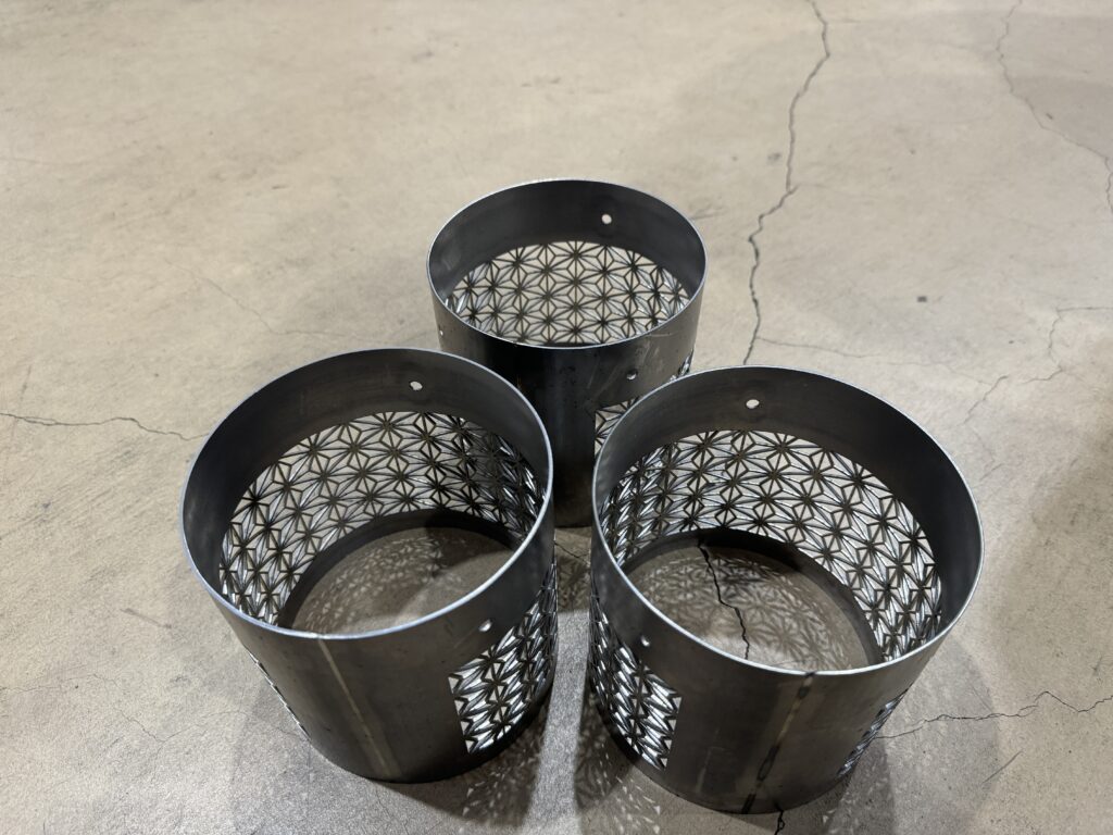 曲げ後のシェード3個を上から